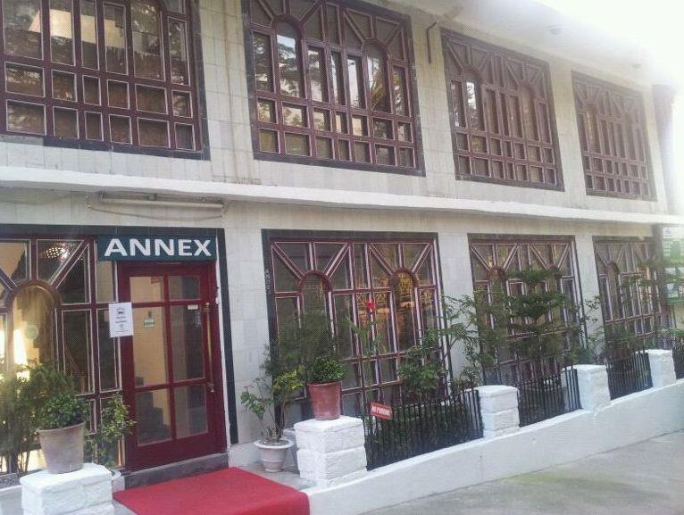 Annex Hotel Дармсала Екстер'єр фото